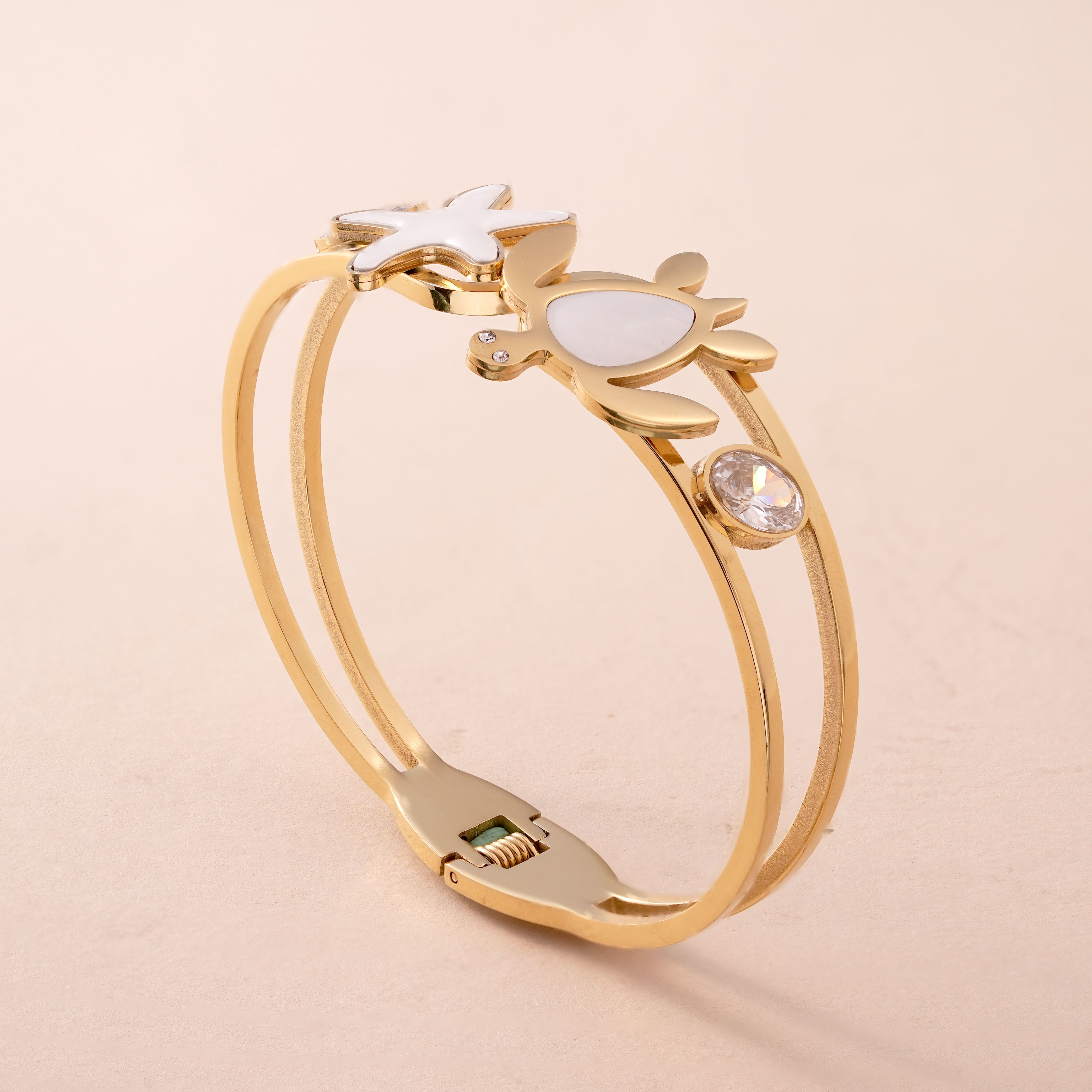 Stylish Star Turtle Bracelet – Trendy Jewelry for Women & Girls