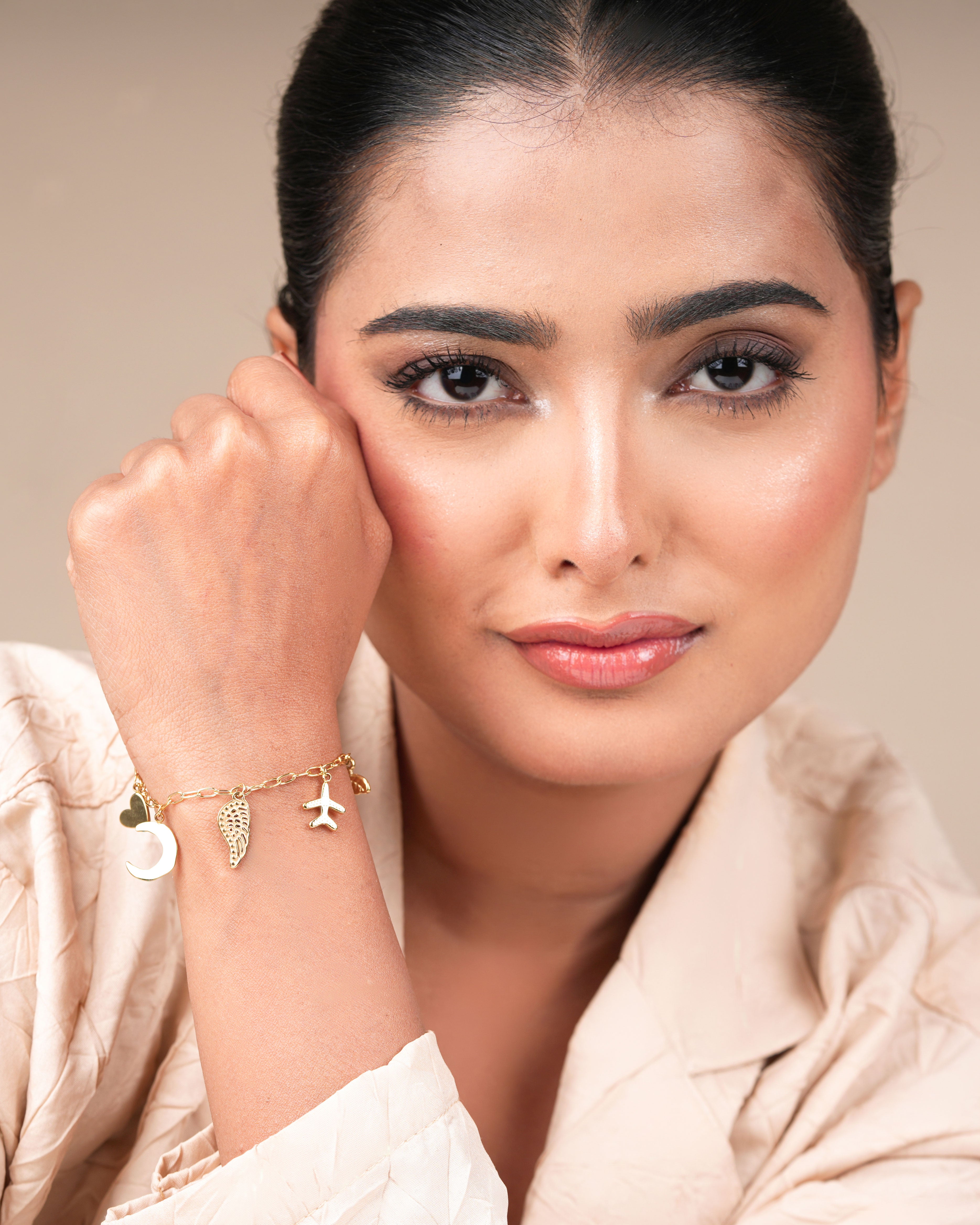 Stylish Heart and Star Bracelet – Trendy Jewellery for Women & Girls