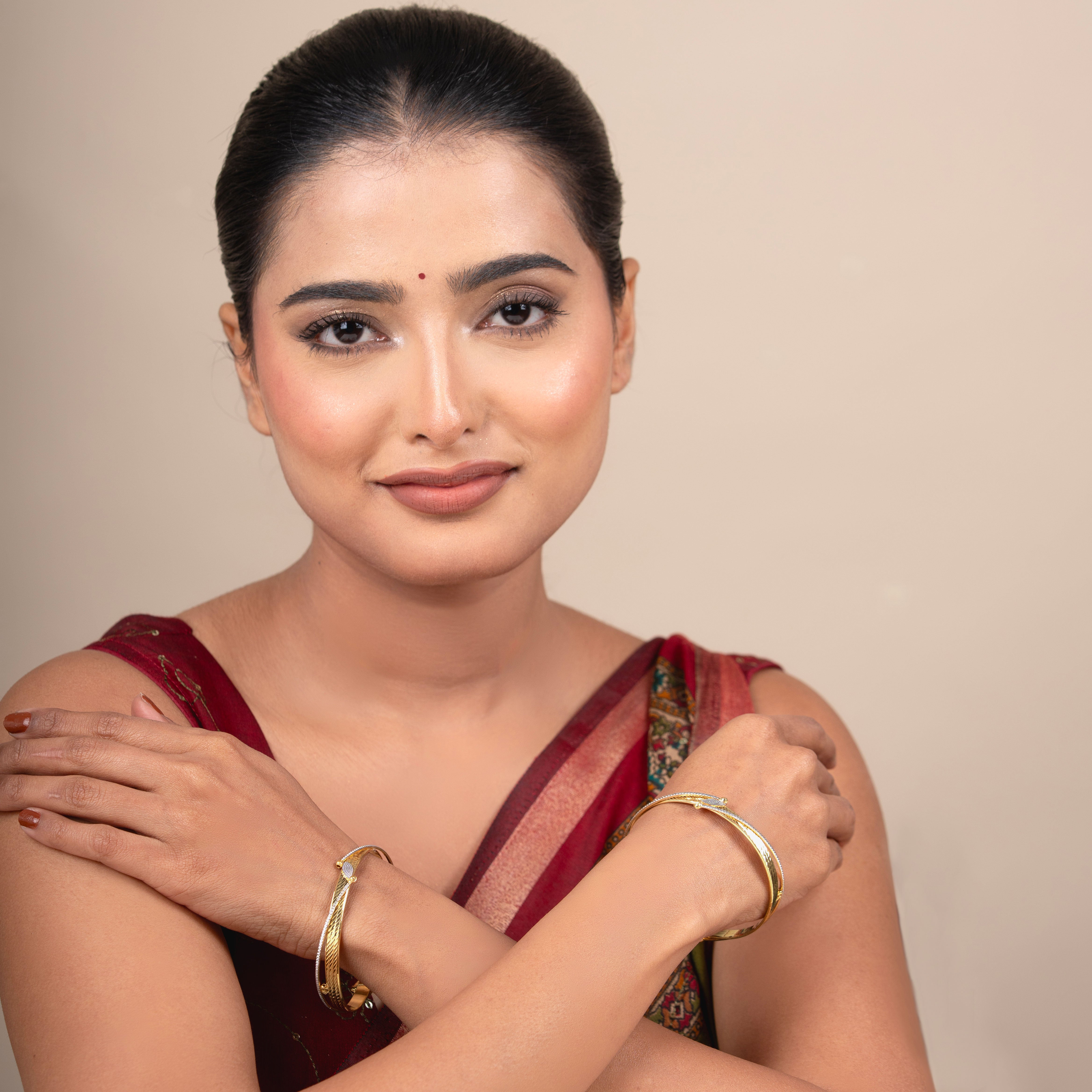Classic Diamond Ring Line Band Bangles – Timeless Elegance for Women