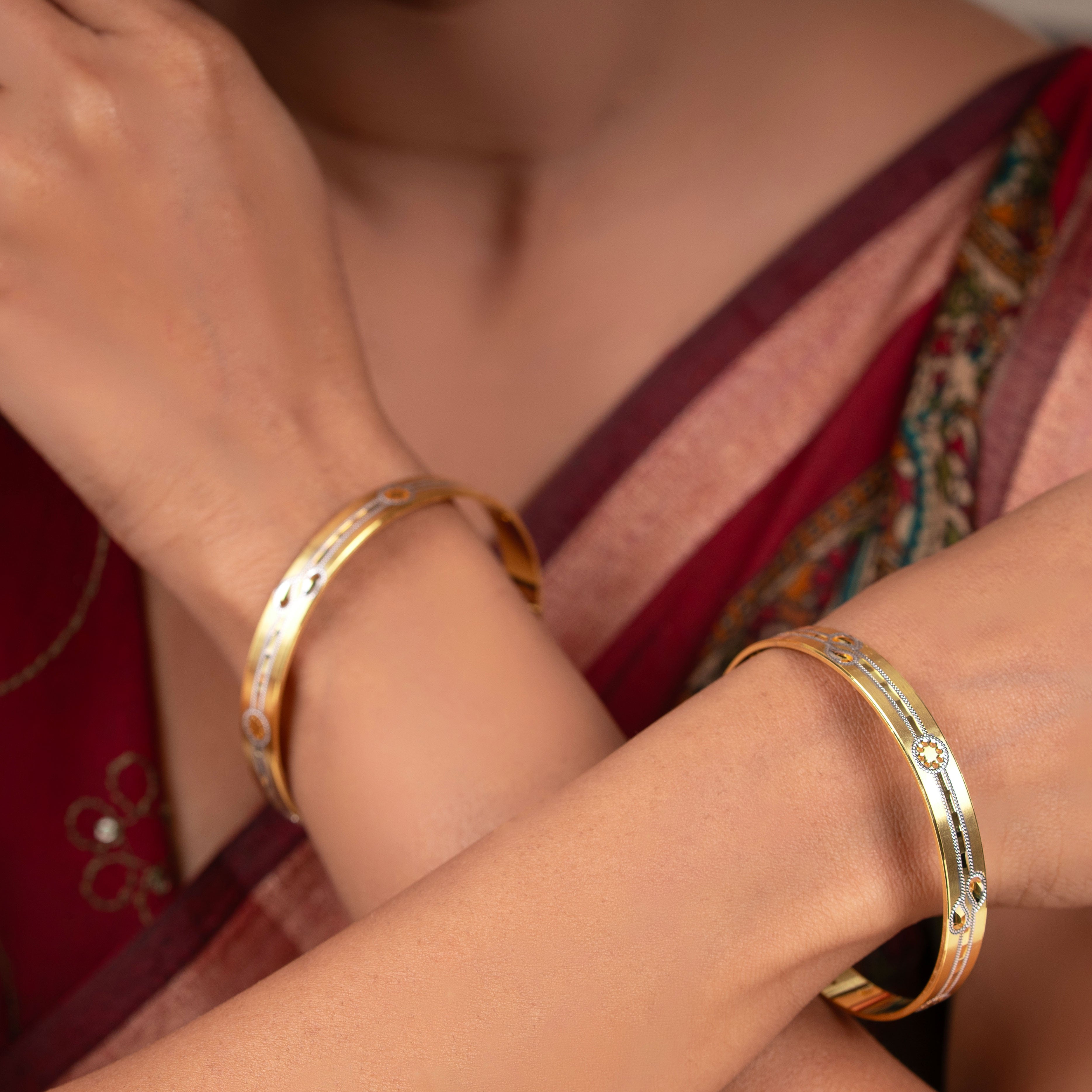 Classic Heart Line Diamond Band Bangles – Timeless Elegance for Women