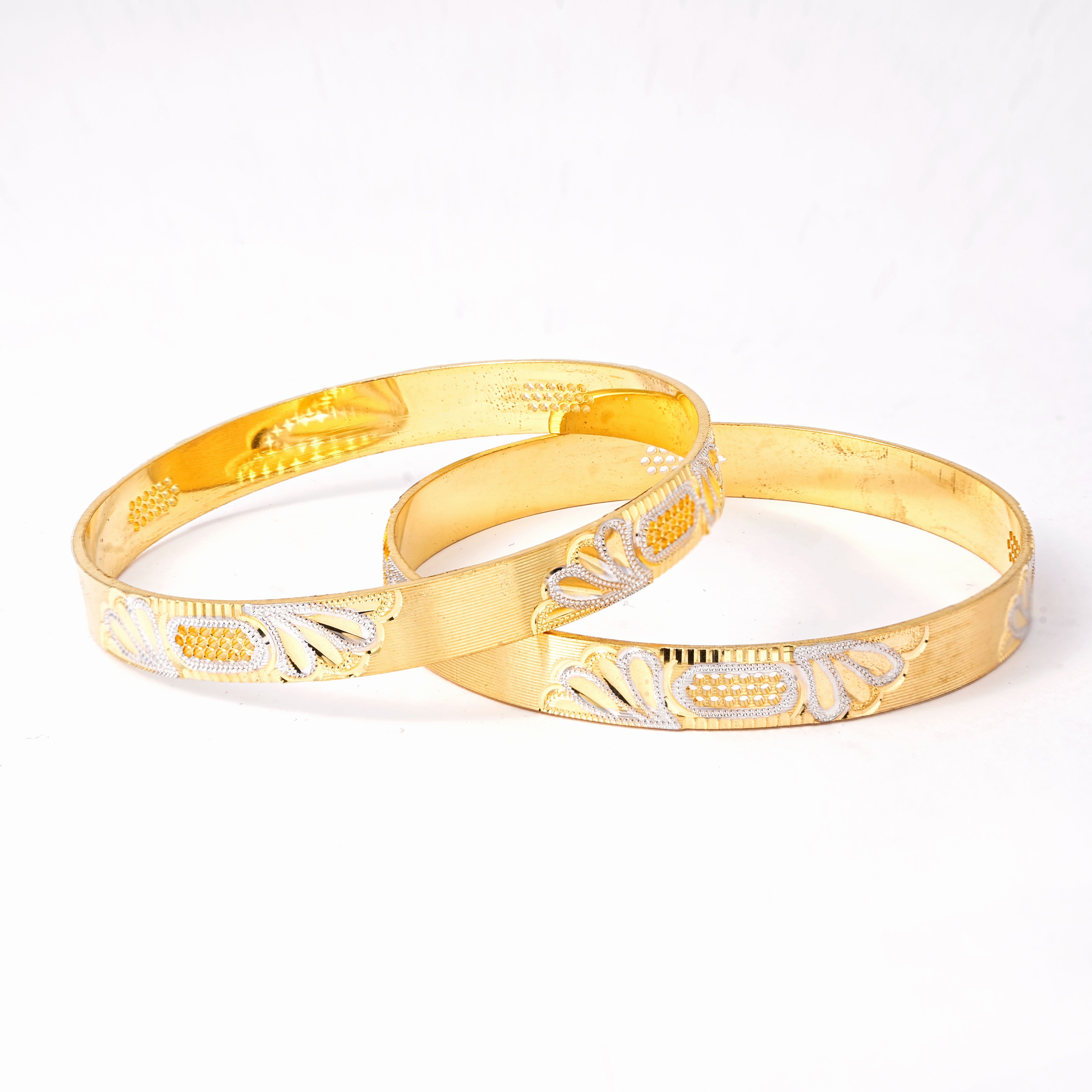 Classic Kari Line Diamond Band Bangles – Timeless Elegance for Women