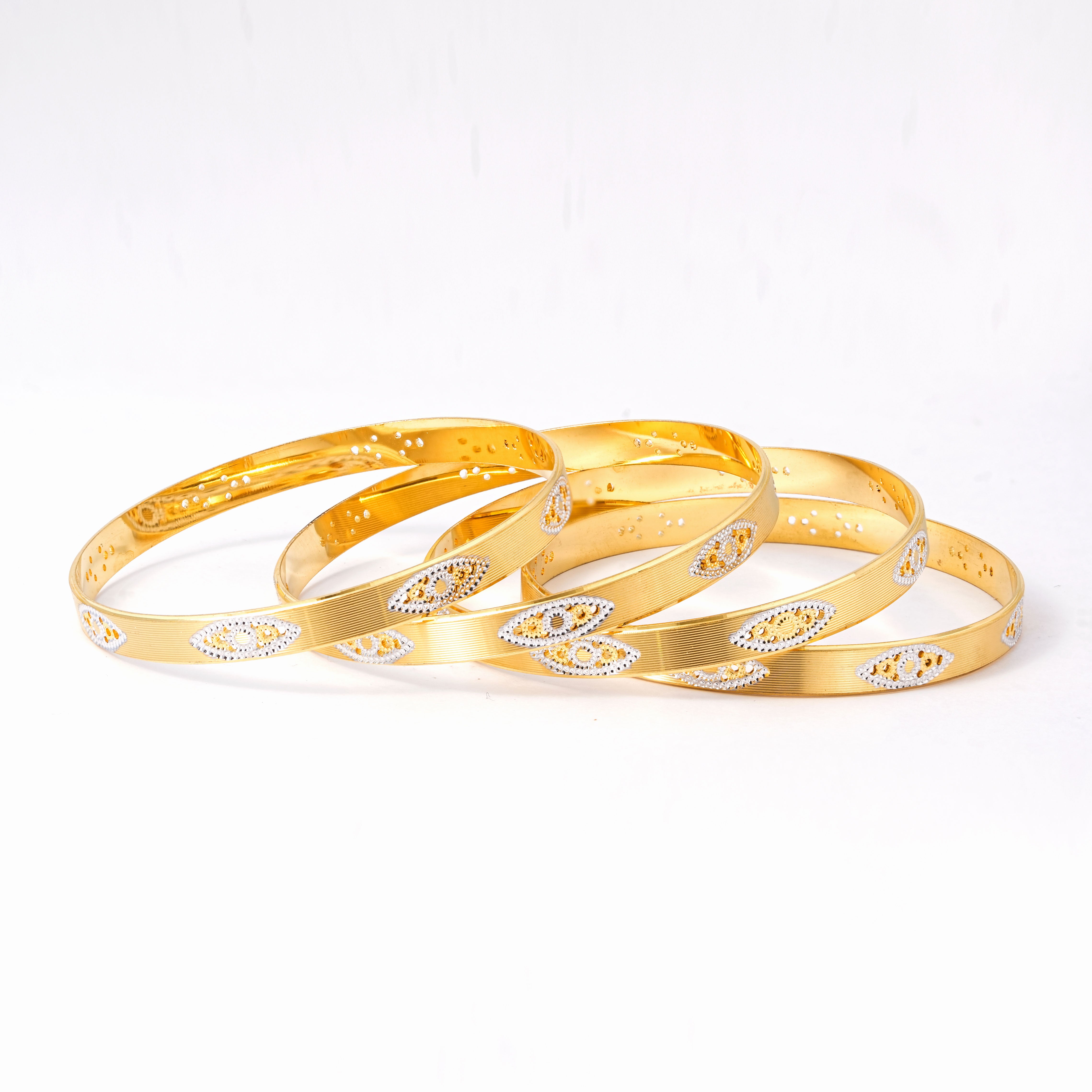 Classic Eye Line Diamond Band Bangles – Timeless Elegance for Women