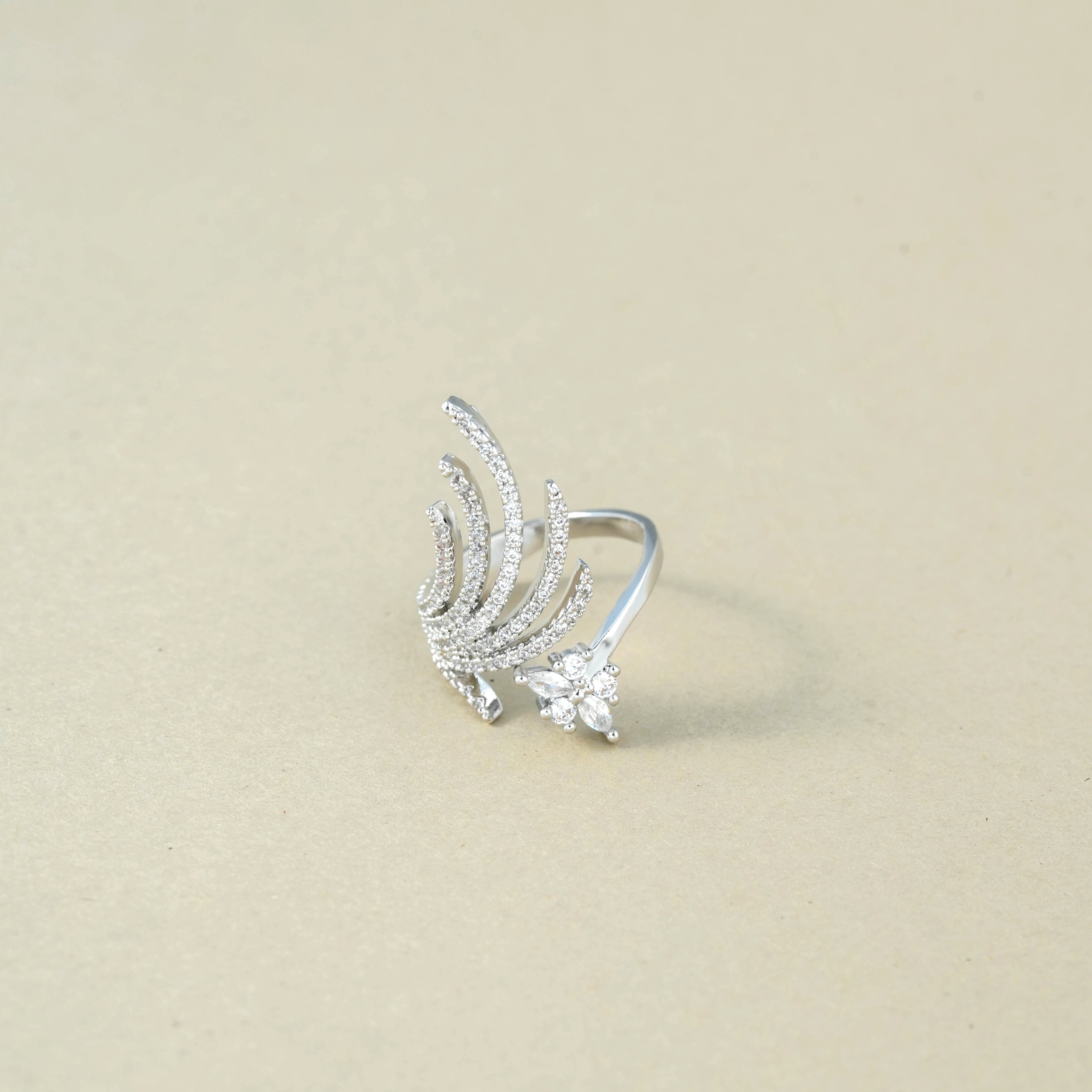 Elegant Silver-Plated Solitaire Crystal Ring – Stylish Jewellery for Women & Girls
