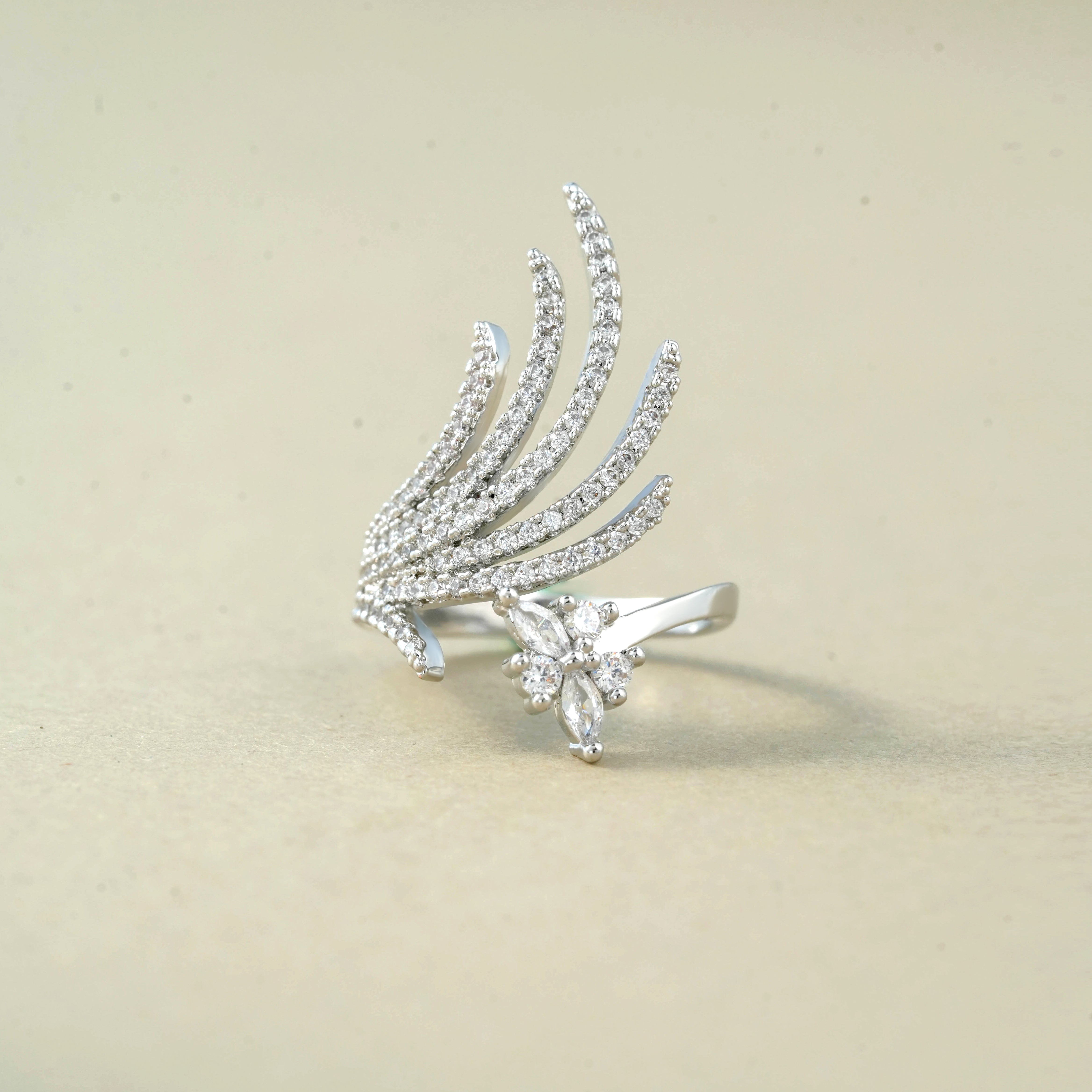 Elegant Silver-Plated Solitaire Crystal Ring – Stylish Jewellery for Women & Girls