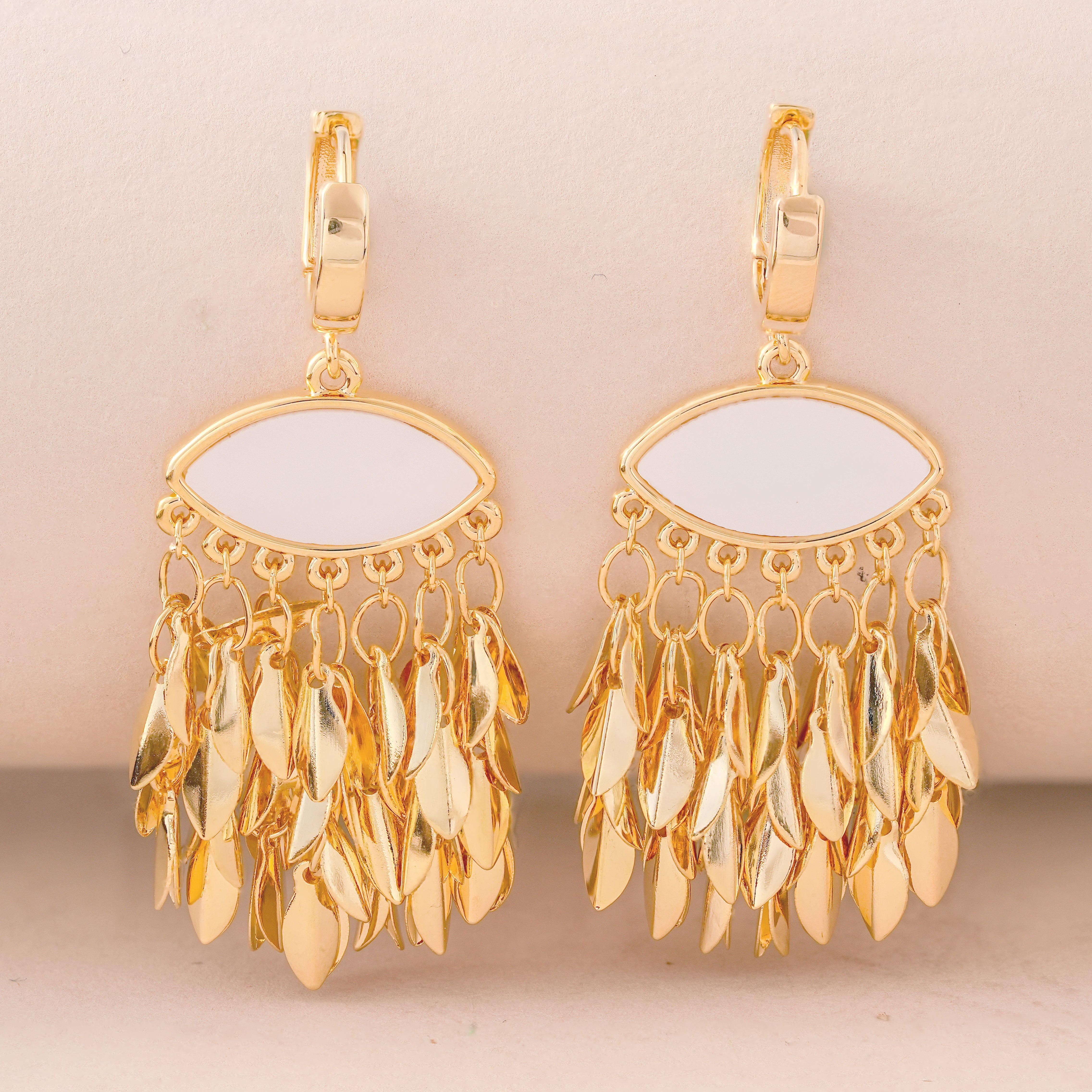 Elegant Creatin Earrings – Fashion Statement Jewelry for Women