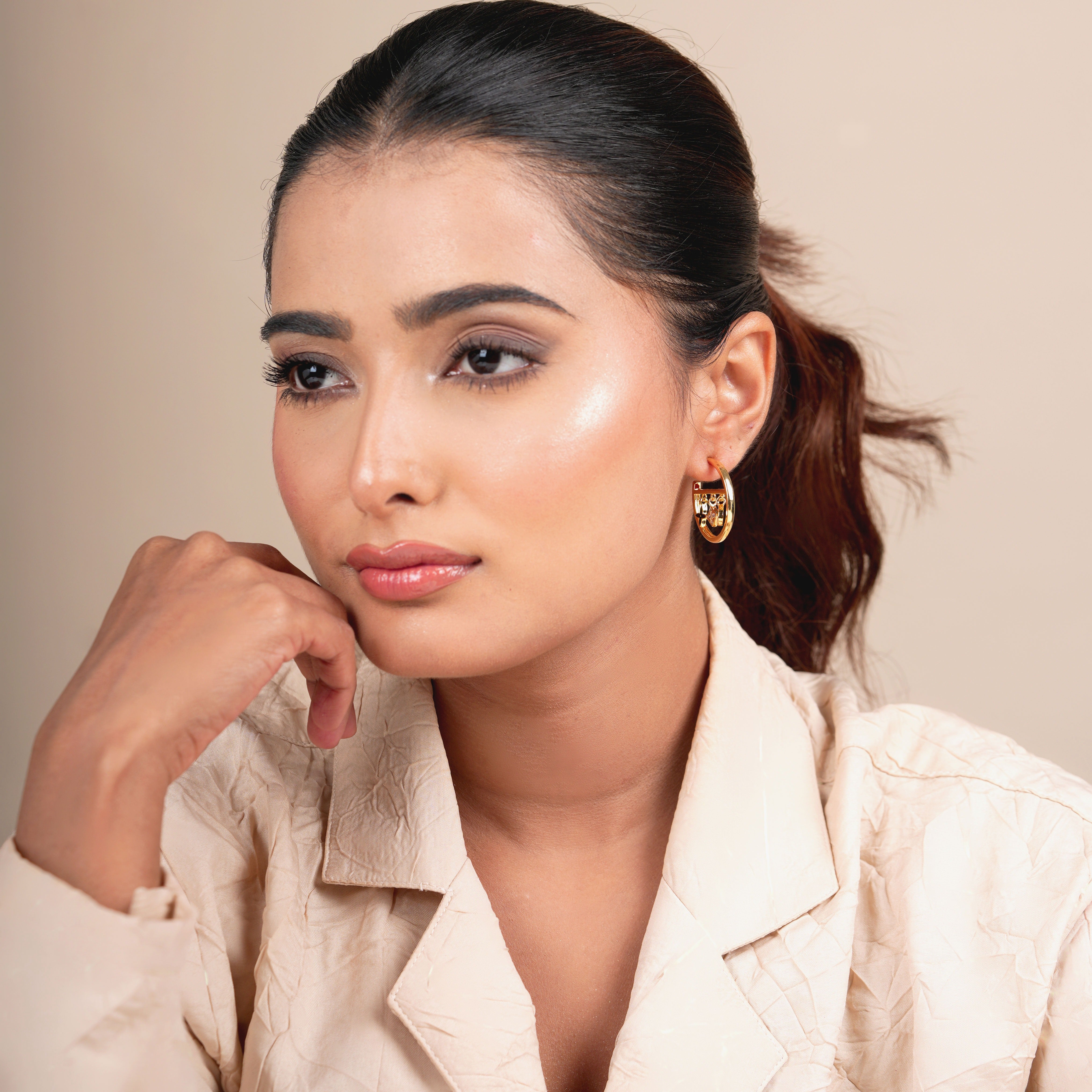Elegant Floral Earrings – Fashion Statement Jewellery for Women