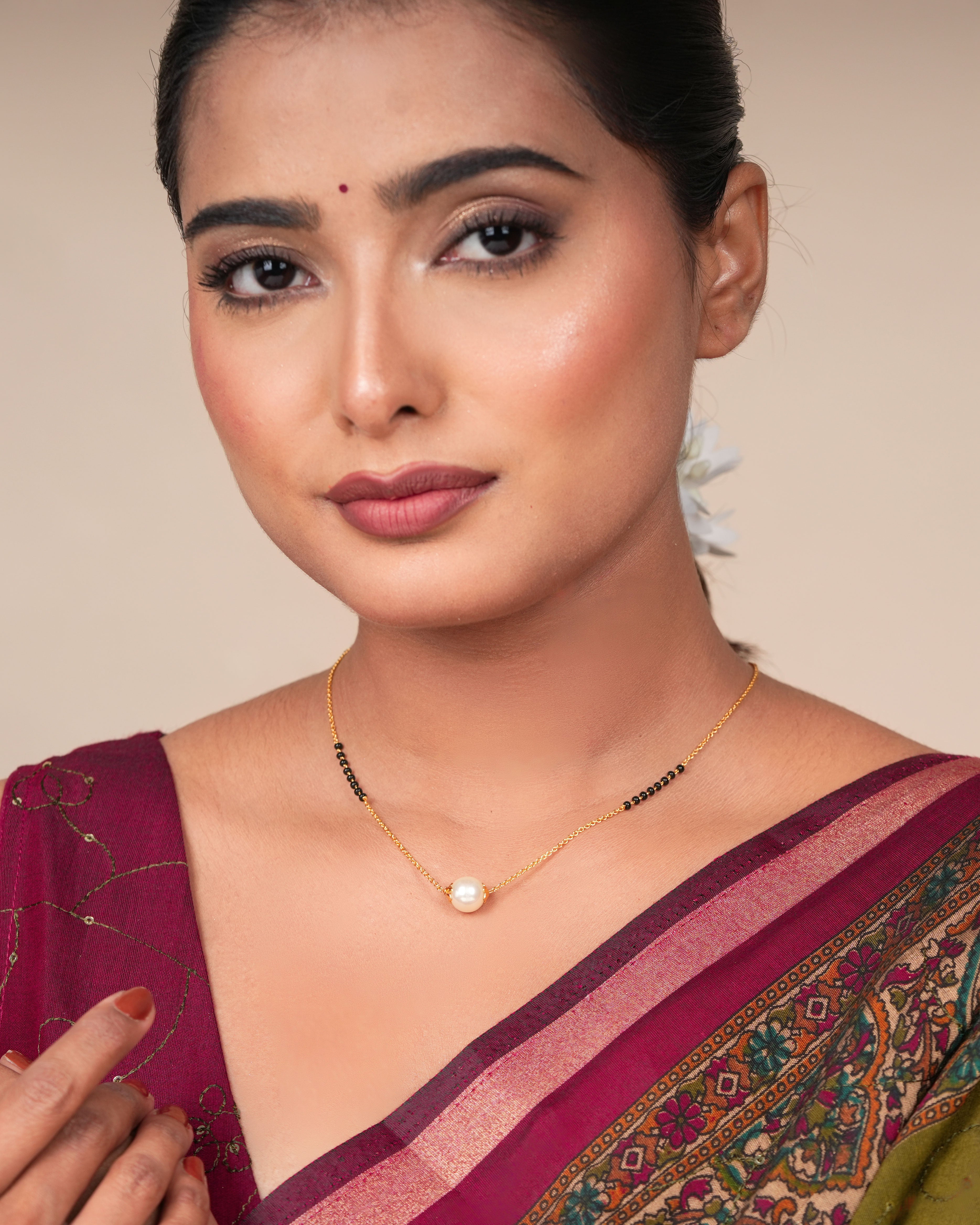 Elegant White Jams Diamond Mangalsutra Necklace – Traditional & Stylish Jewellery for Women