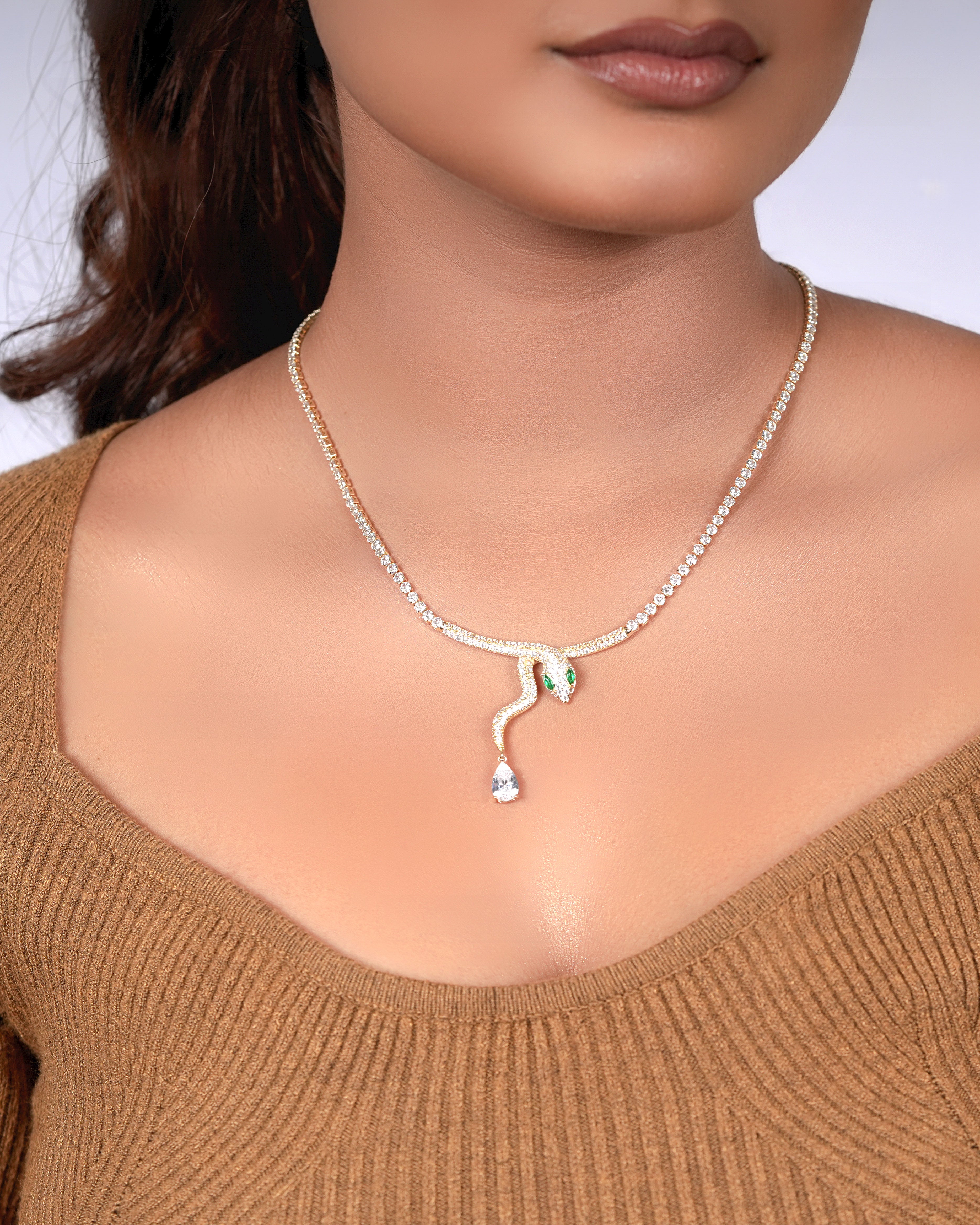 Fashionable Diamond Snake Anti Tarnish Necklace for Women & Girls