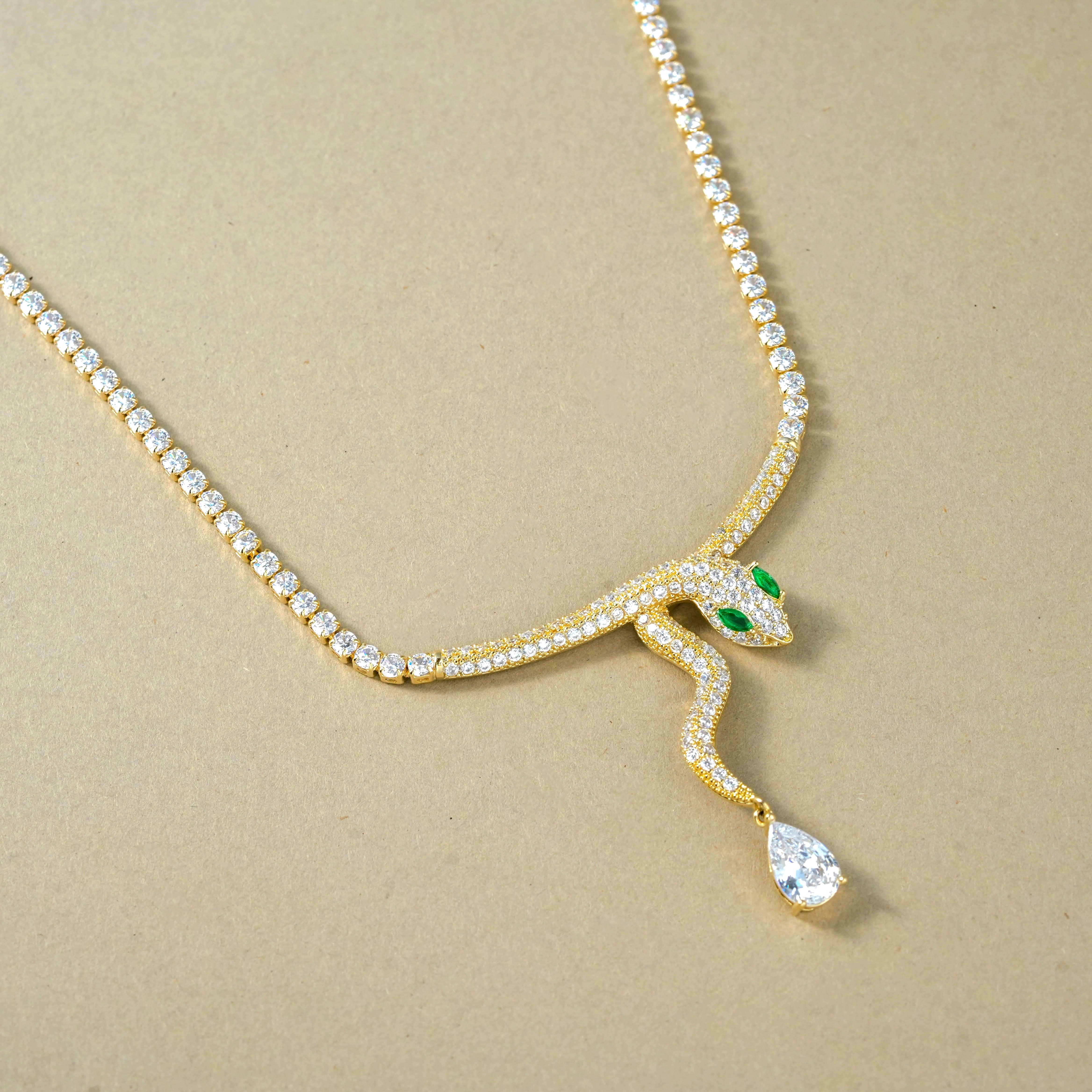 Fashionable Diamond Snake Anti Tarnish Necklace for Women & Girls
