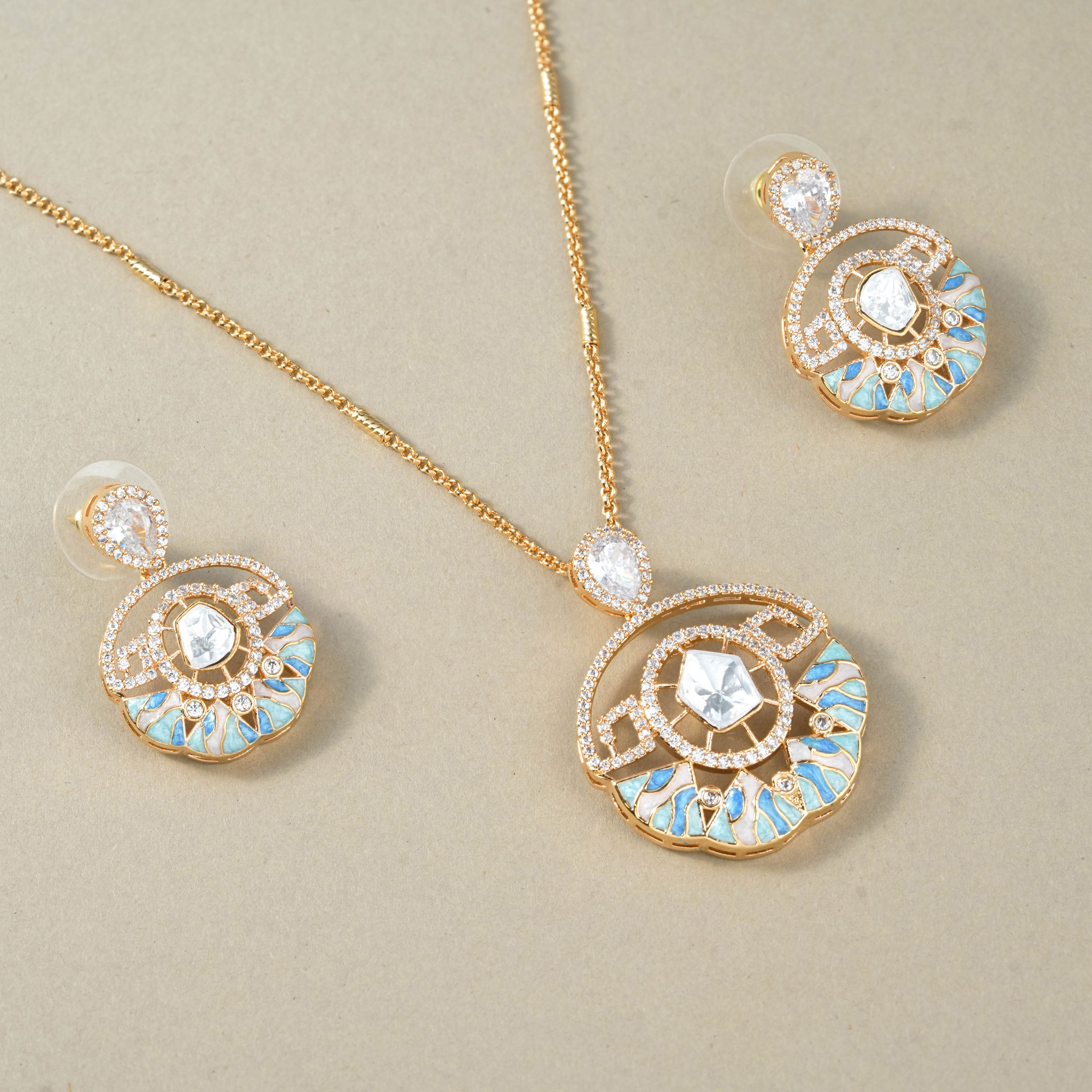 Blooming Radiance Necklace With Earrings