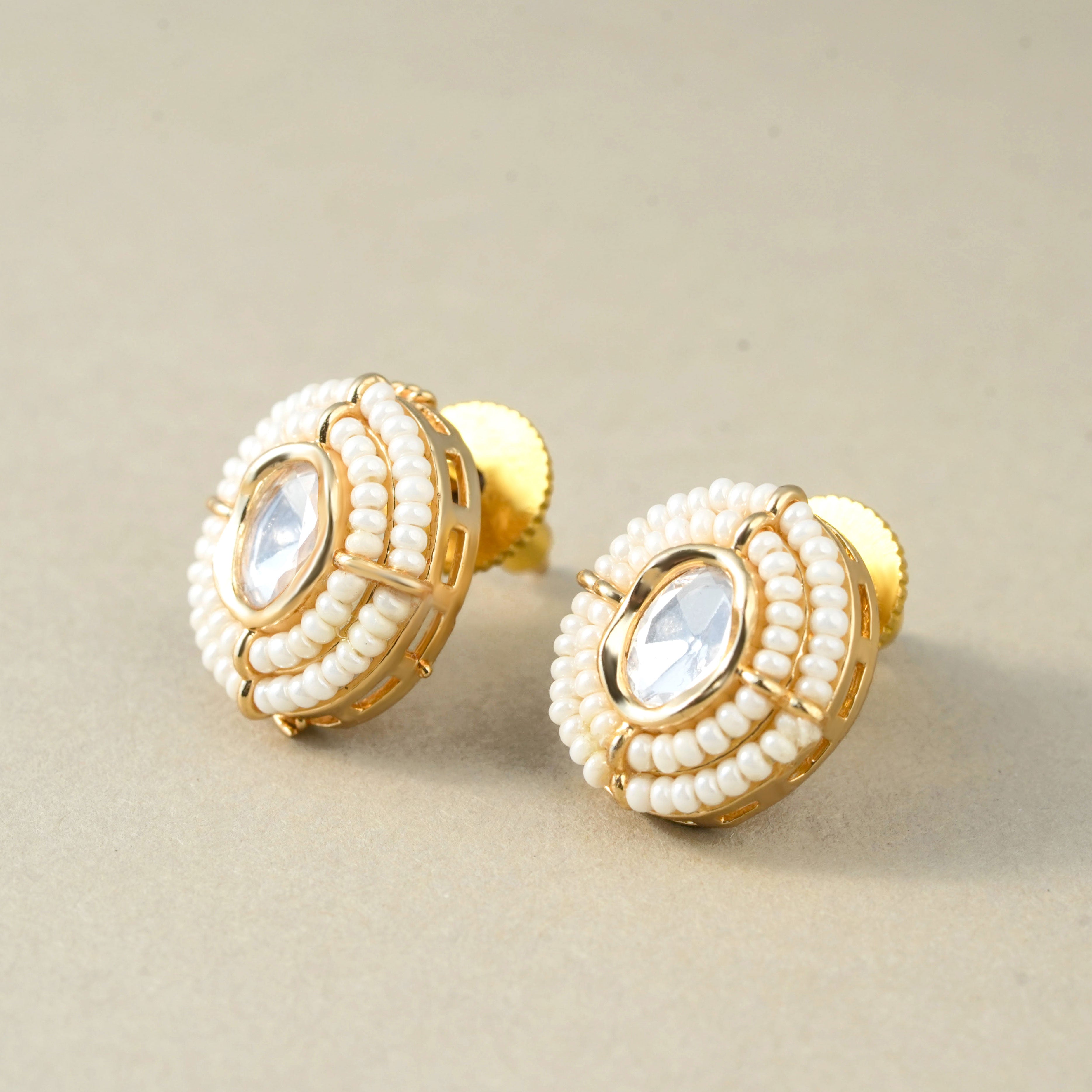 Gold Polish Full Stone Desing Necklace With Earrings