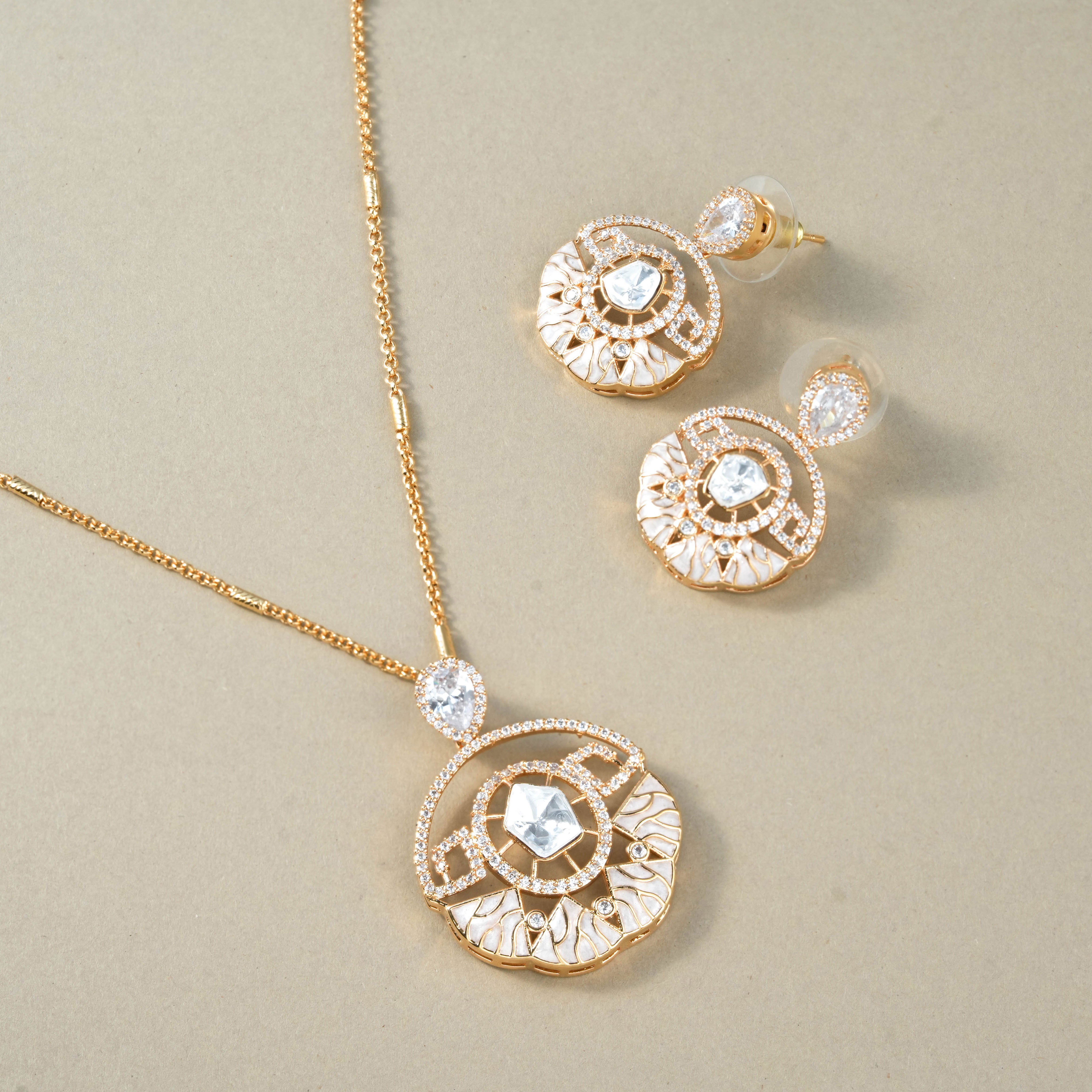 Diamond Round Studded Stone Design Necklace With Earrings