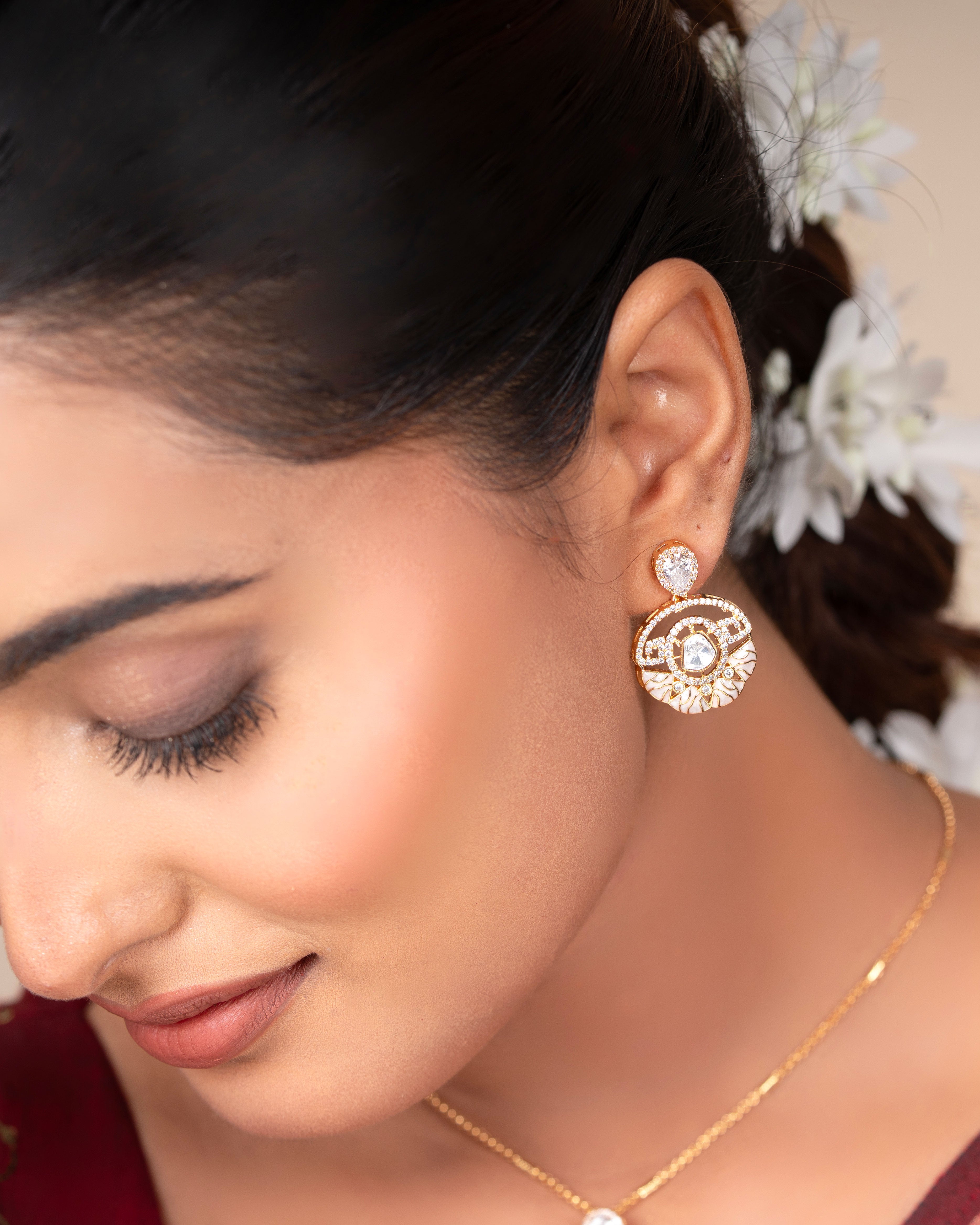Diamond Round Studded Stone Design Necklace With Earrings