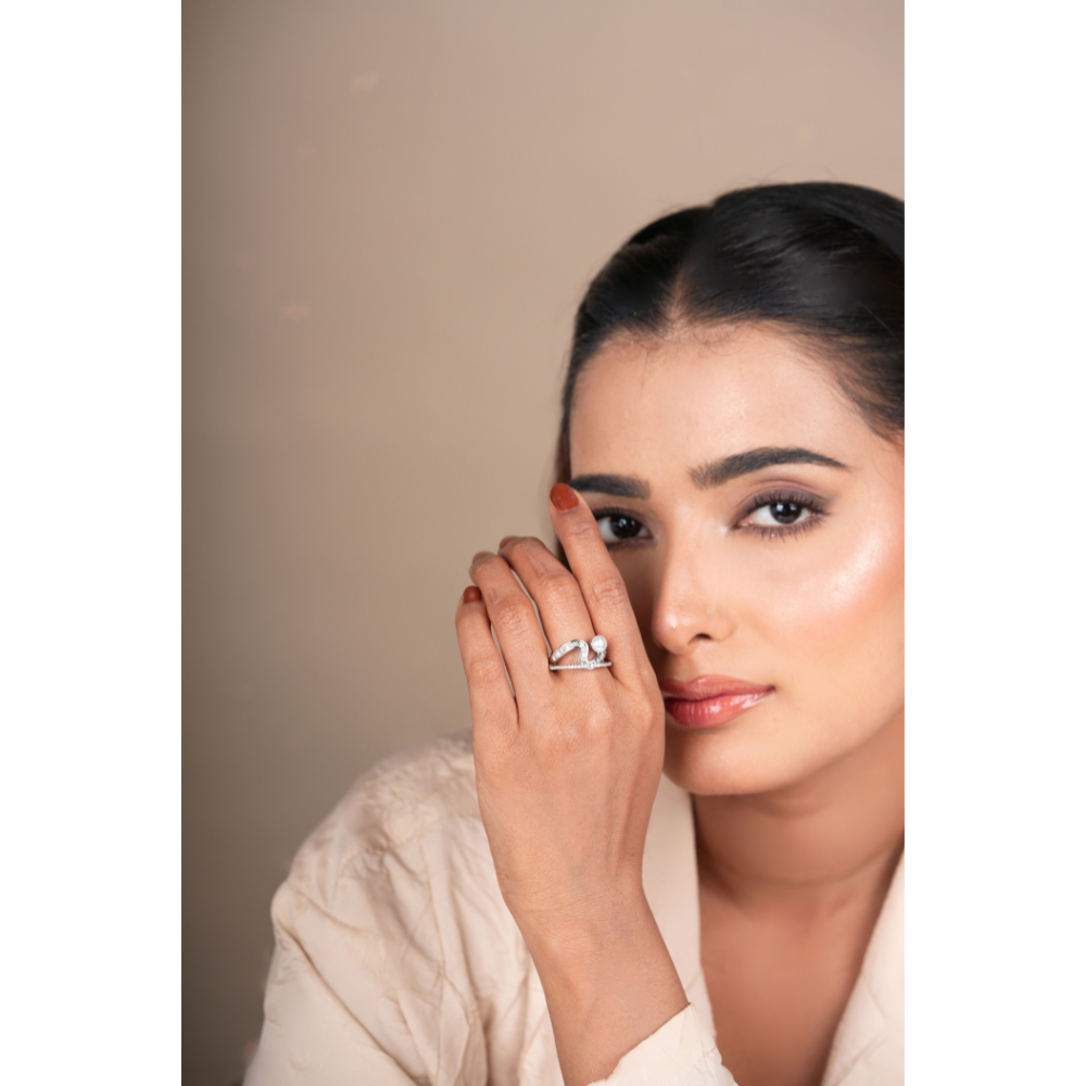 Elegant White Jem Ring – Stylish Jewellery for Women & Girls