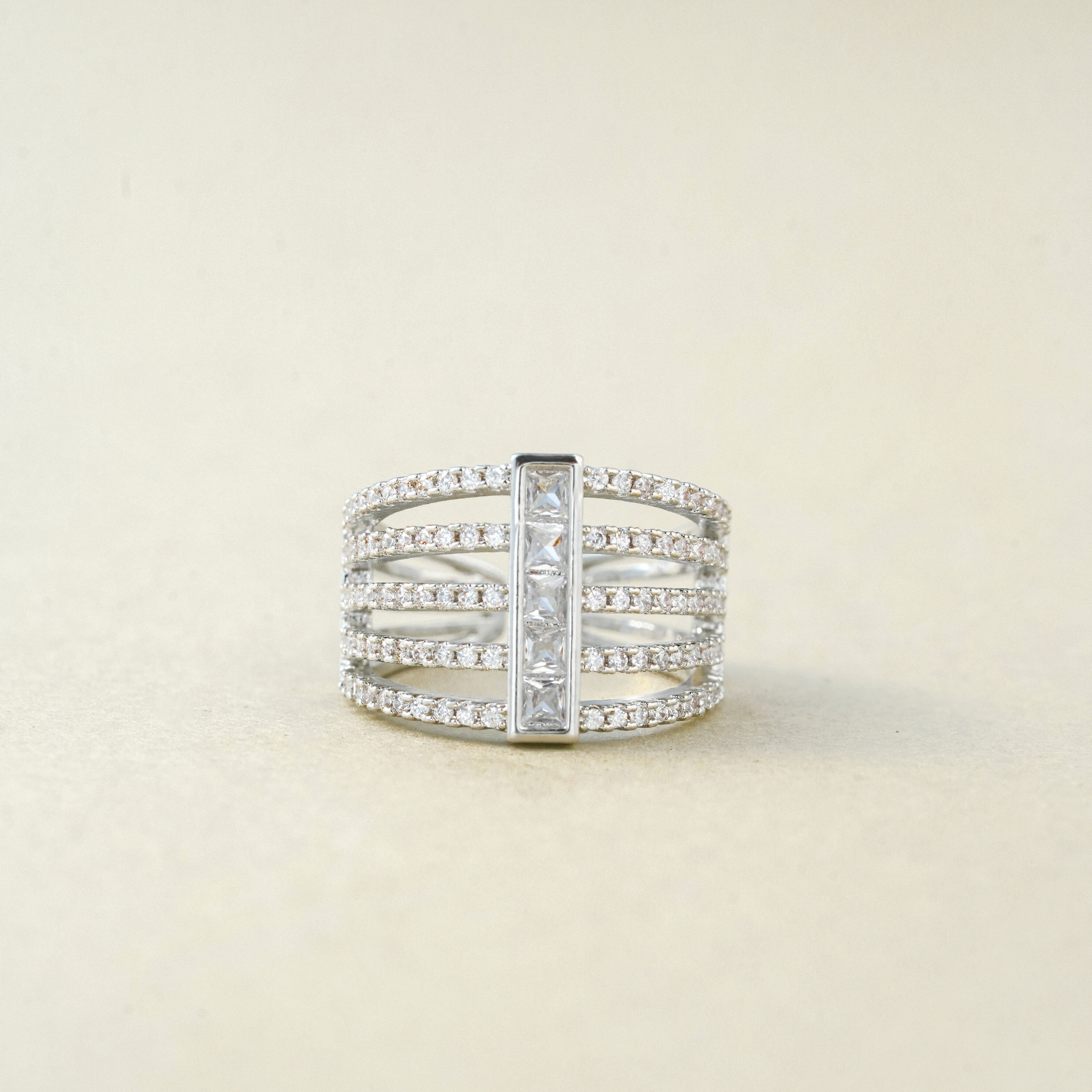 Elegant Connecter Ring – Stylish Jewellery for Women & Girls