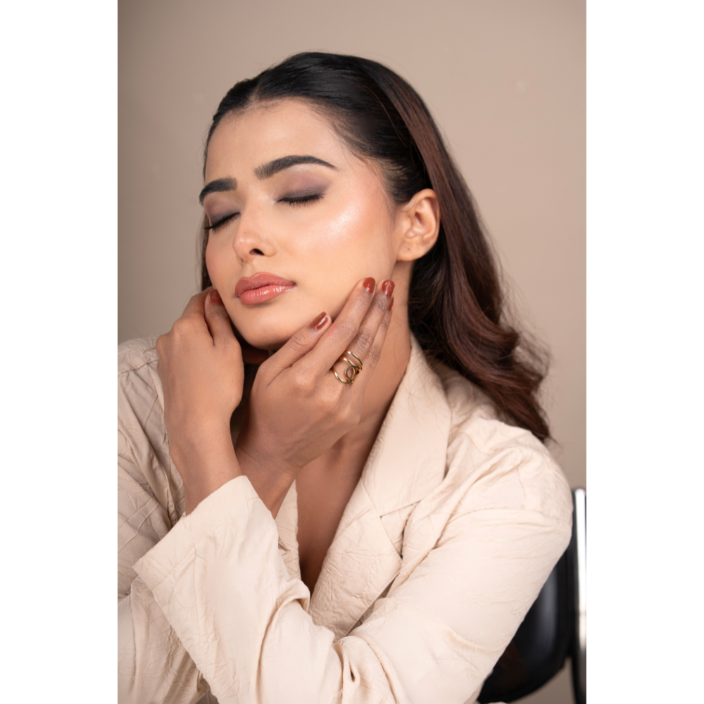 Elegant Random Line Ring – Stylish Jewellery for Women & Girls
