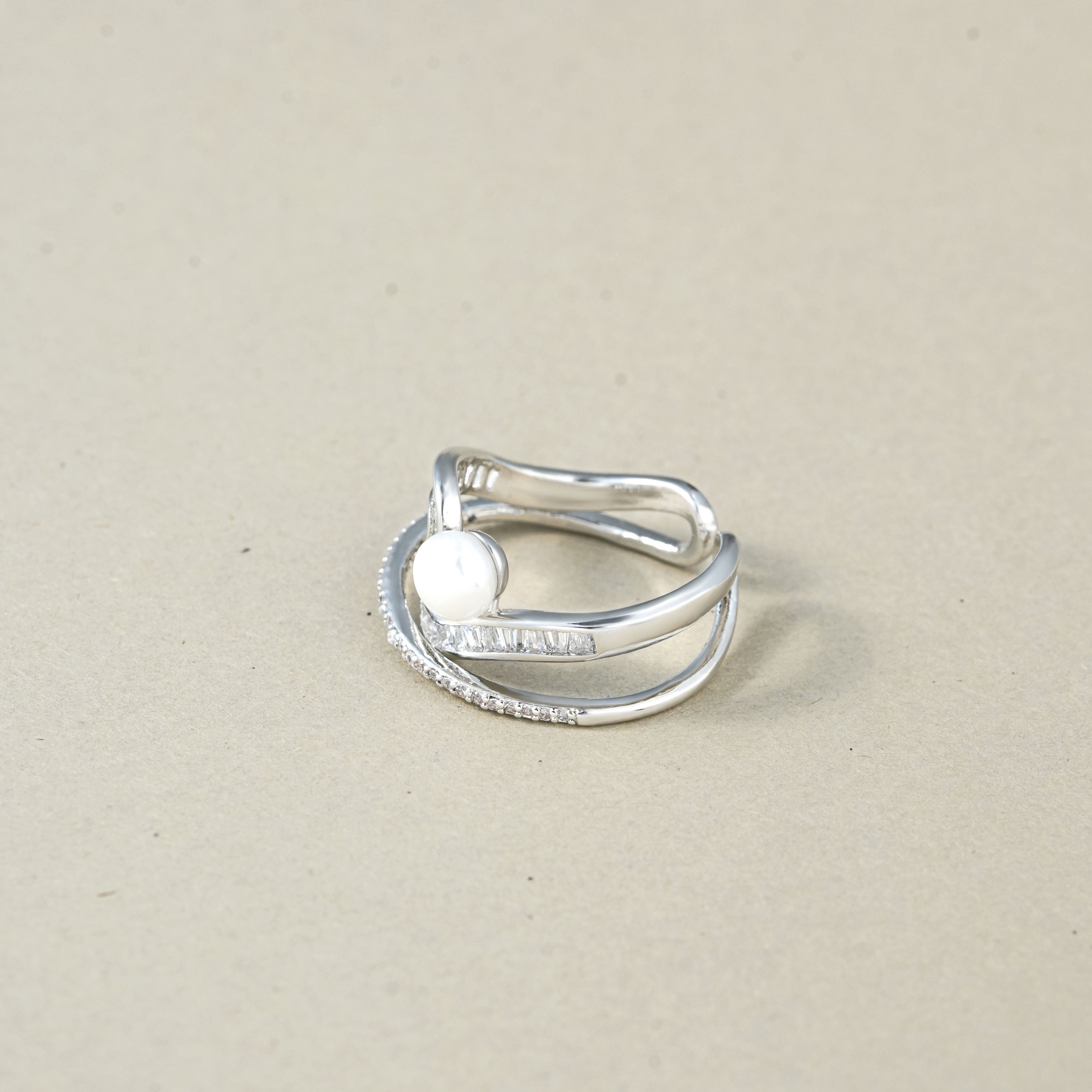 Elegant White Jem Ring – Stylish Jewellery for Women & Girls