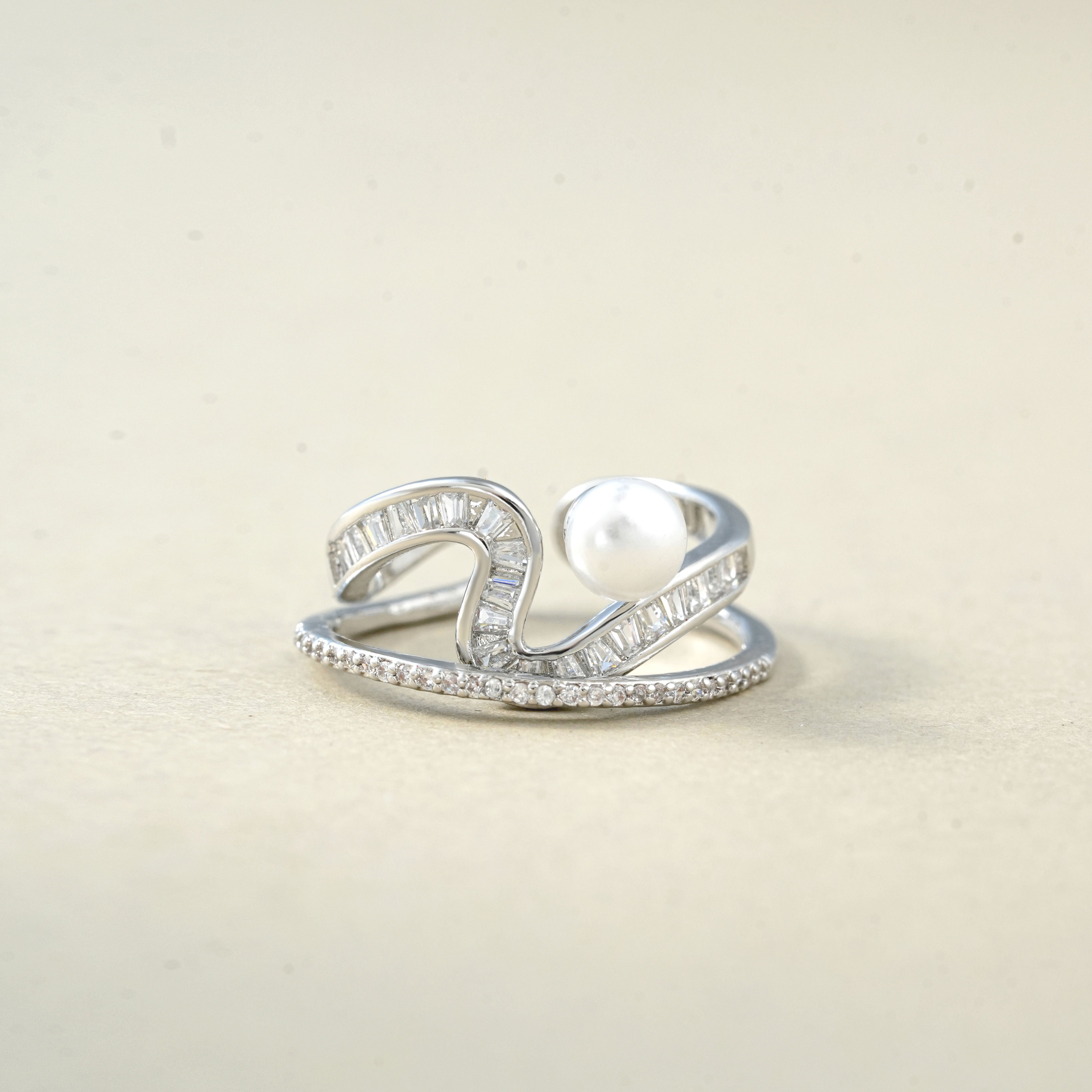 Elegant White Jem Ring – Stylish Jewellery for Women & Girls