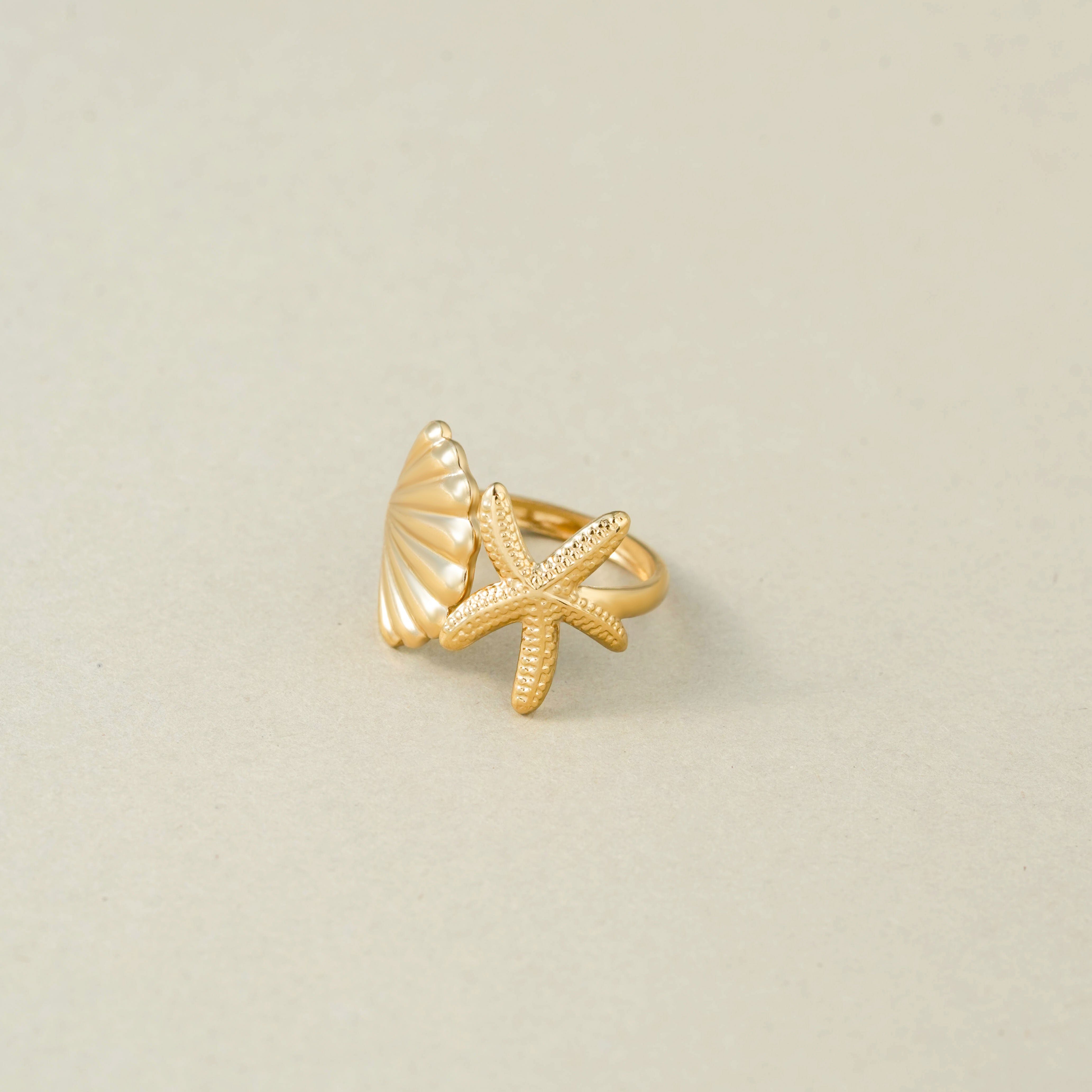Elegant Starfish Ring – Stylish Jewelry for Women & Girls