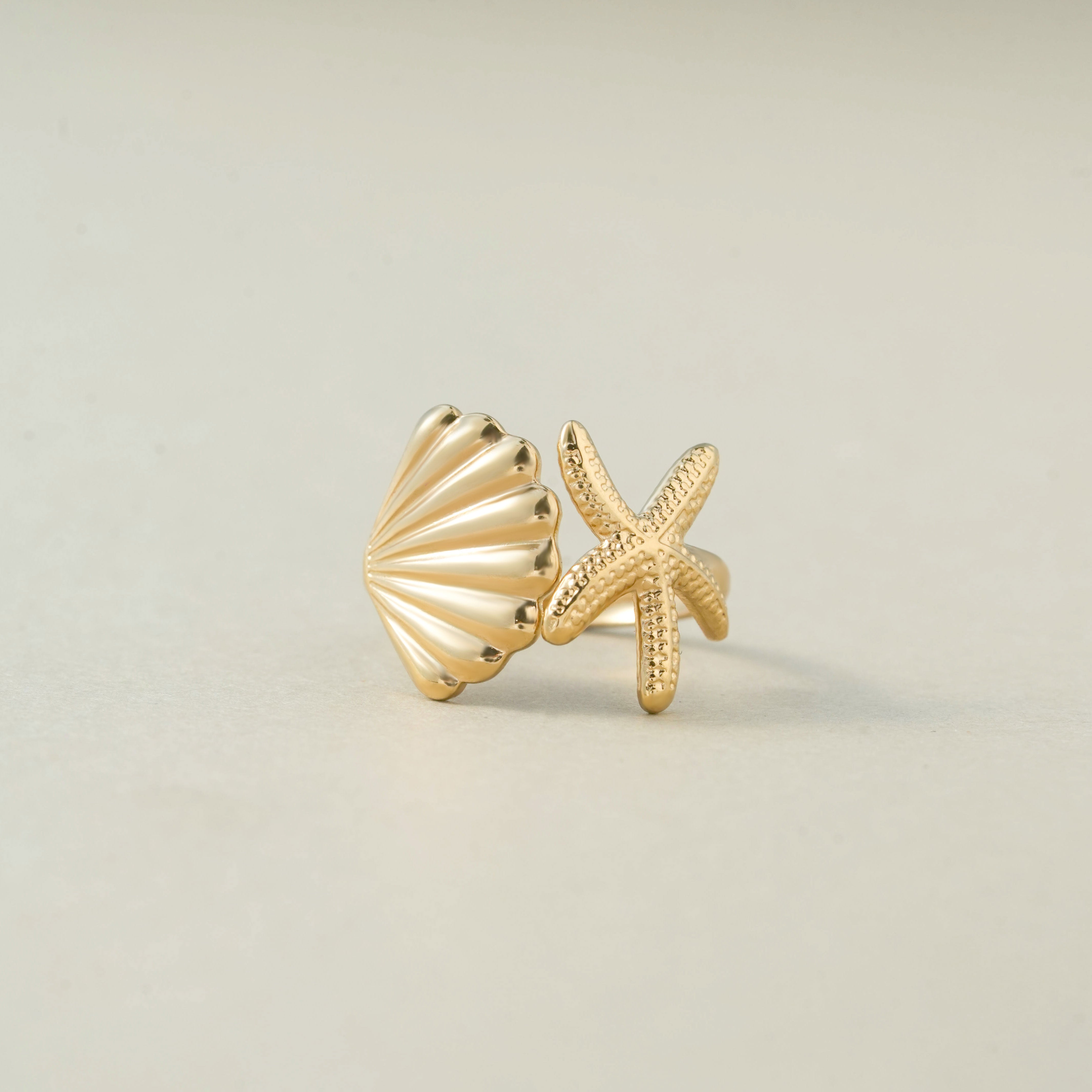 Elegant Starfish Ring – Stylish Jewelry for Women & Girls