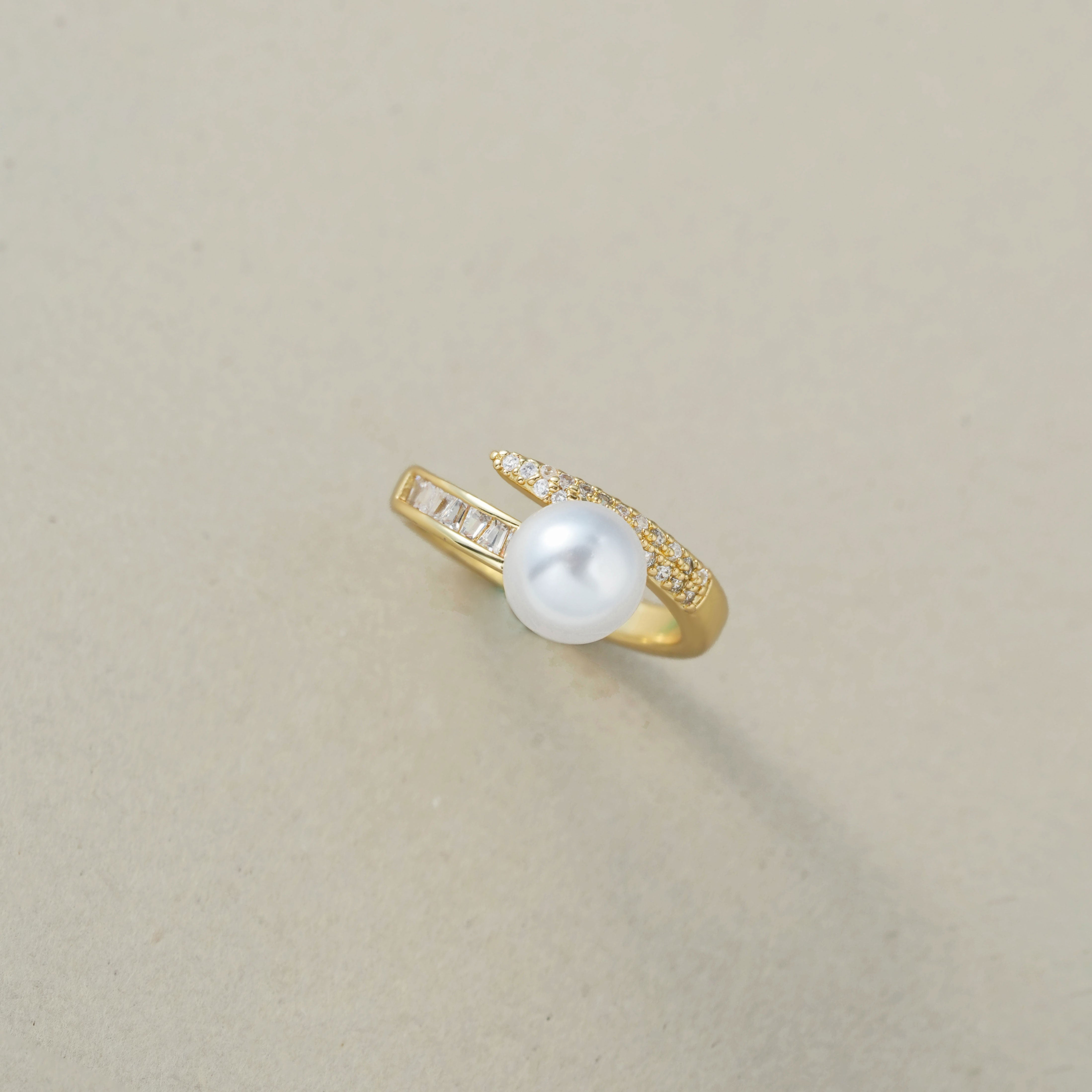 Elegant White Jem Ring – Stylish Jewelry for Women & Girls                                                SIZE-ADJUSTABLE