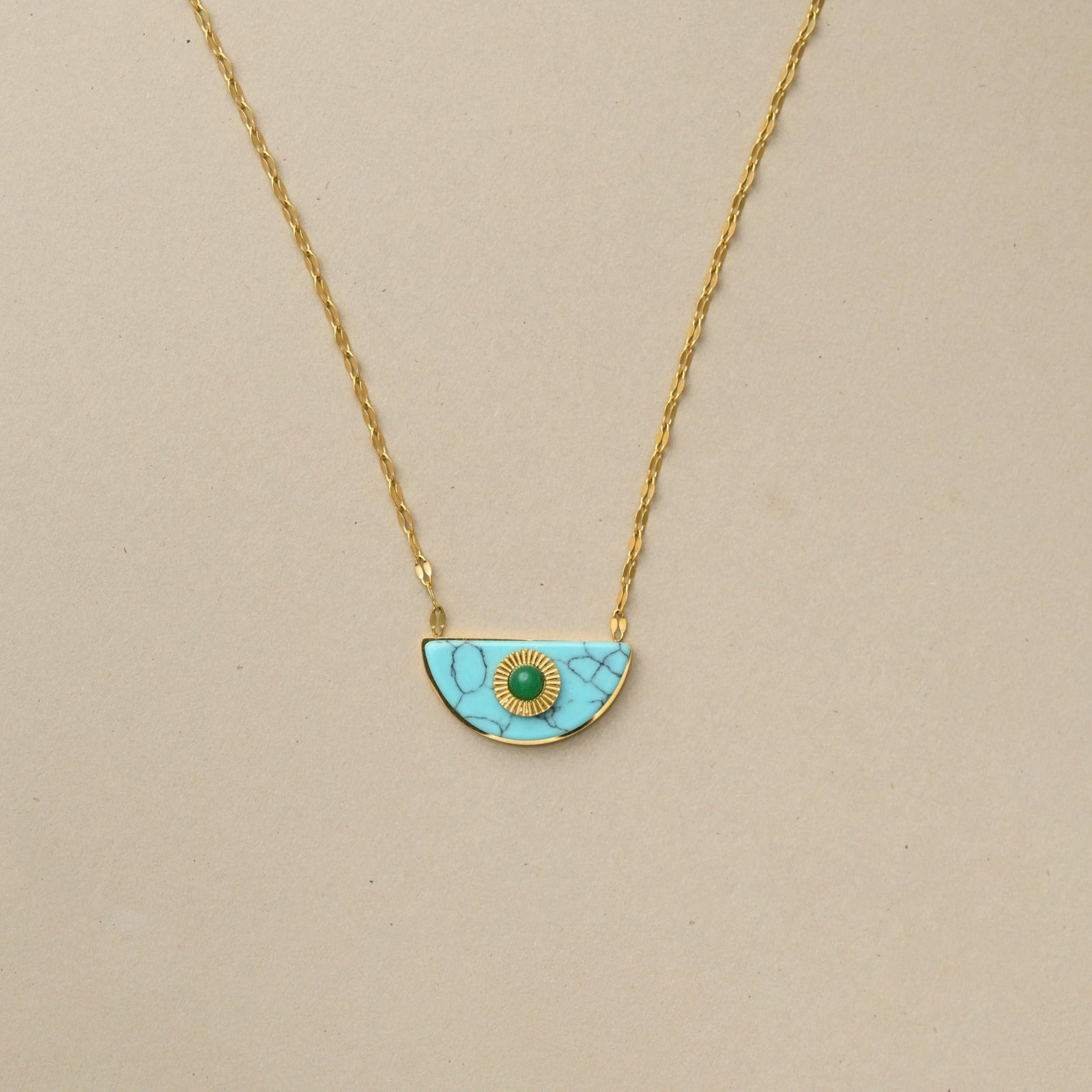 Elegant Bath Type Diamond Necklace – Traditional & Stylish Jewellery for Women