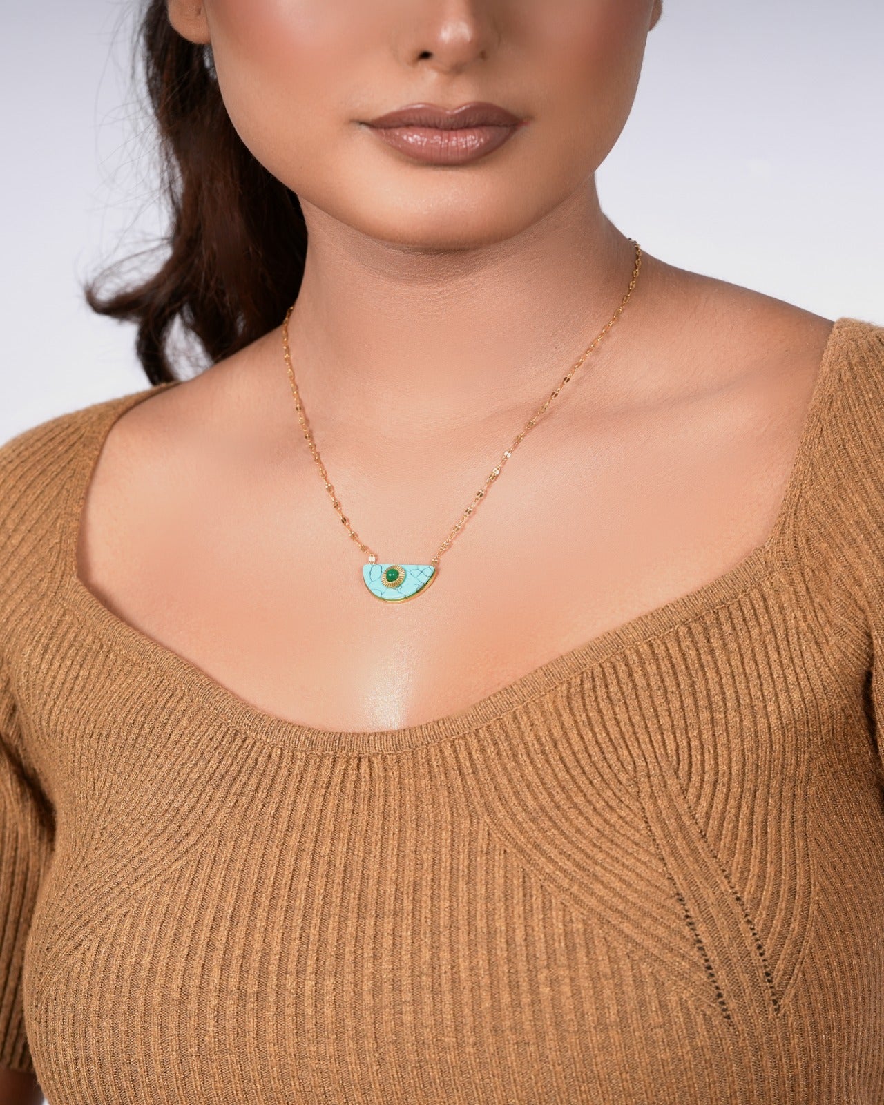 Elegant Bath Type Diamond Necklace – Traditional & Stylish Jewellery for Women